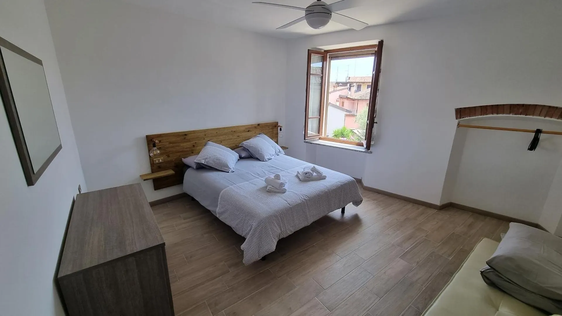 Appartement Casa Degli Ulivi A Toscolano - House With Garden Near The Beach Cir Lni00059 Italie