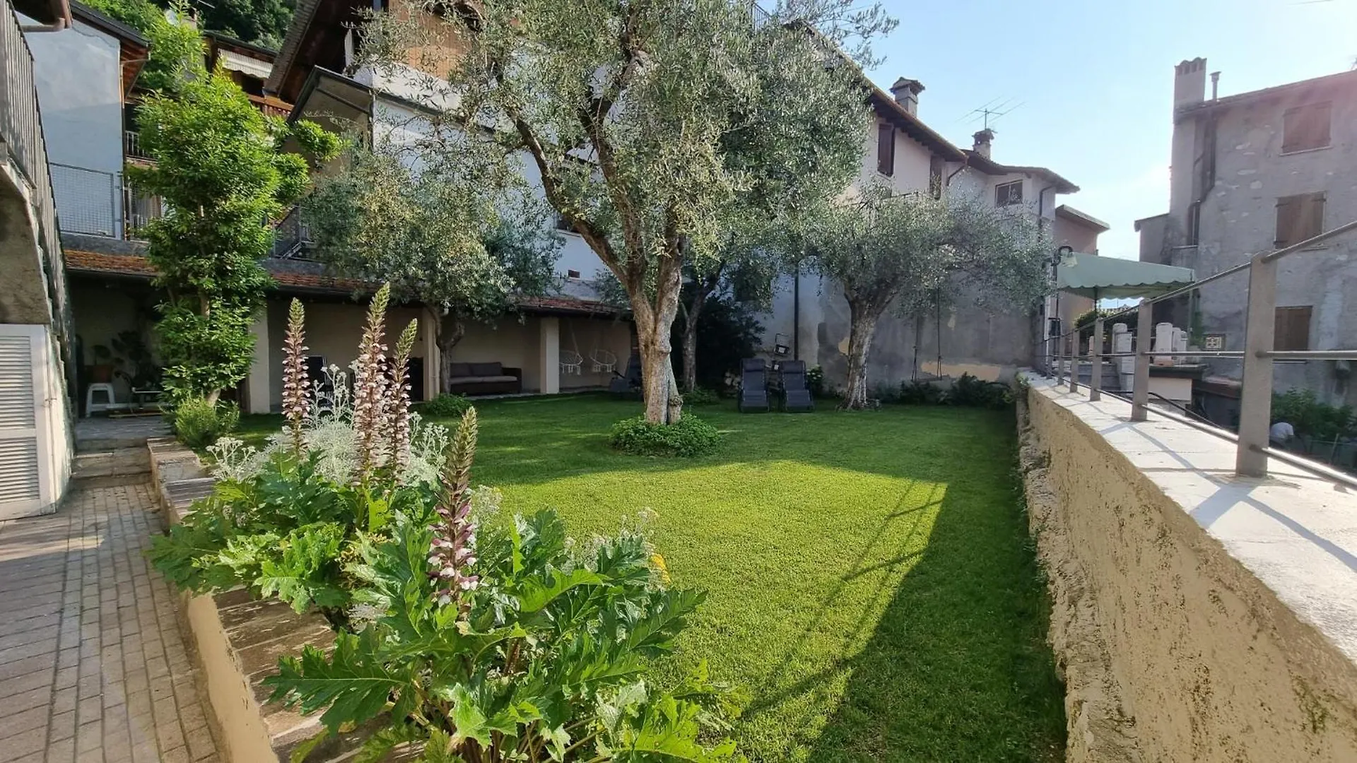 Casa Degli Ulivi A Toscolano - House With Garden Near The Beach Cir Lni00059 Italie